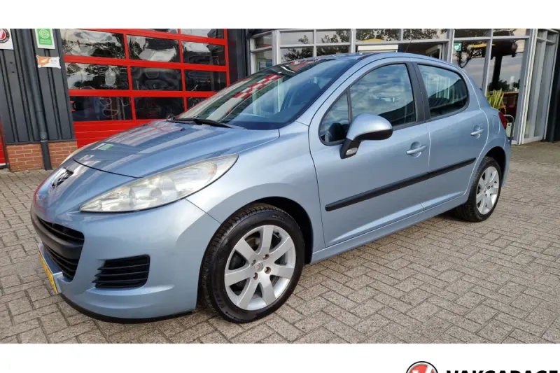 Peugeot 207 (2010)