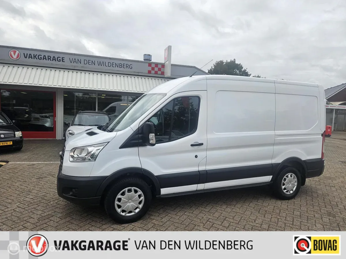 Ford Transit (2018) — foto 1