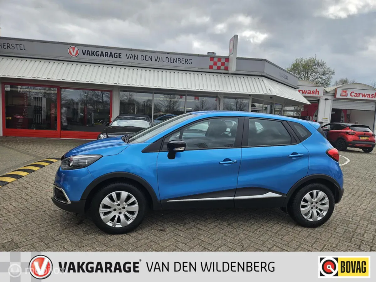 Renault Captur (2015) — foto 1