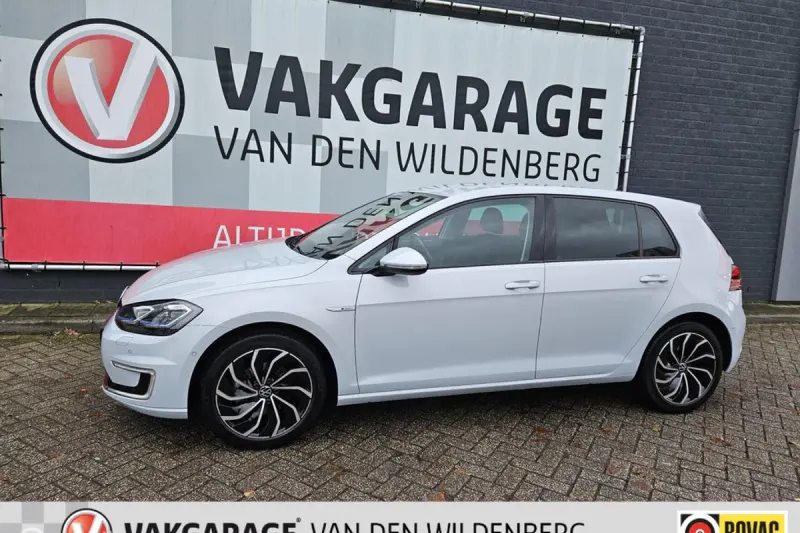 Volkswagen e-Golf (2018)