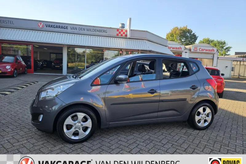 Kia Venga (2010)