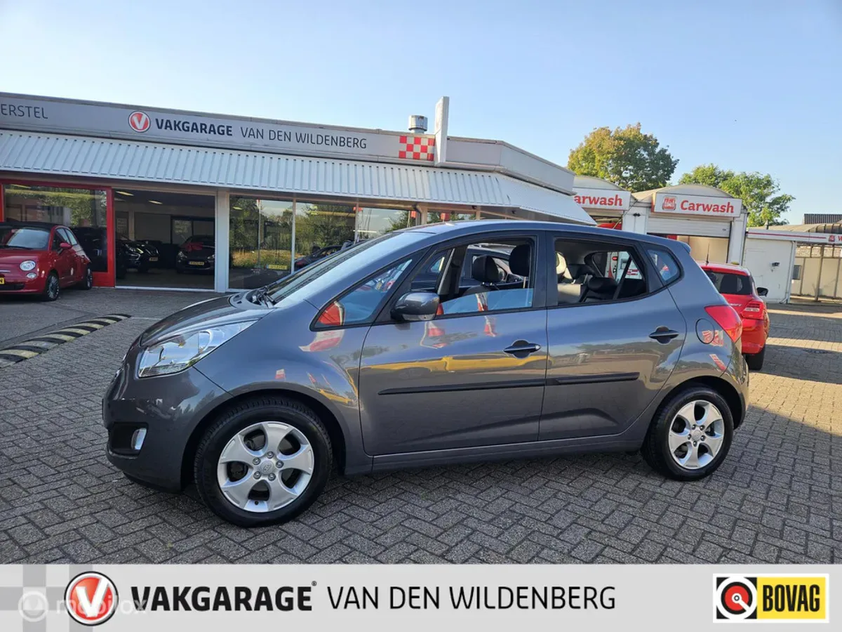 Kia Venga (2010) — foto 1