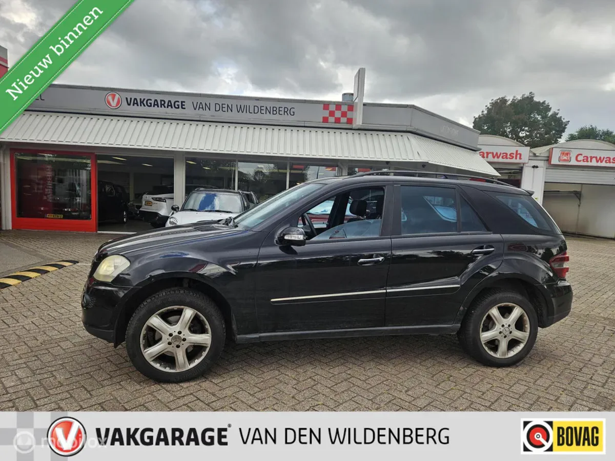 Mercedes-Benz M-Klasse (2006) — foto 1