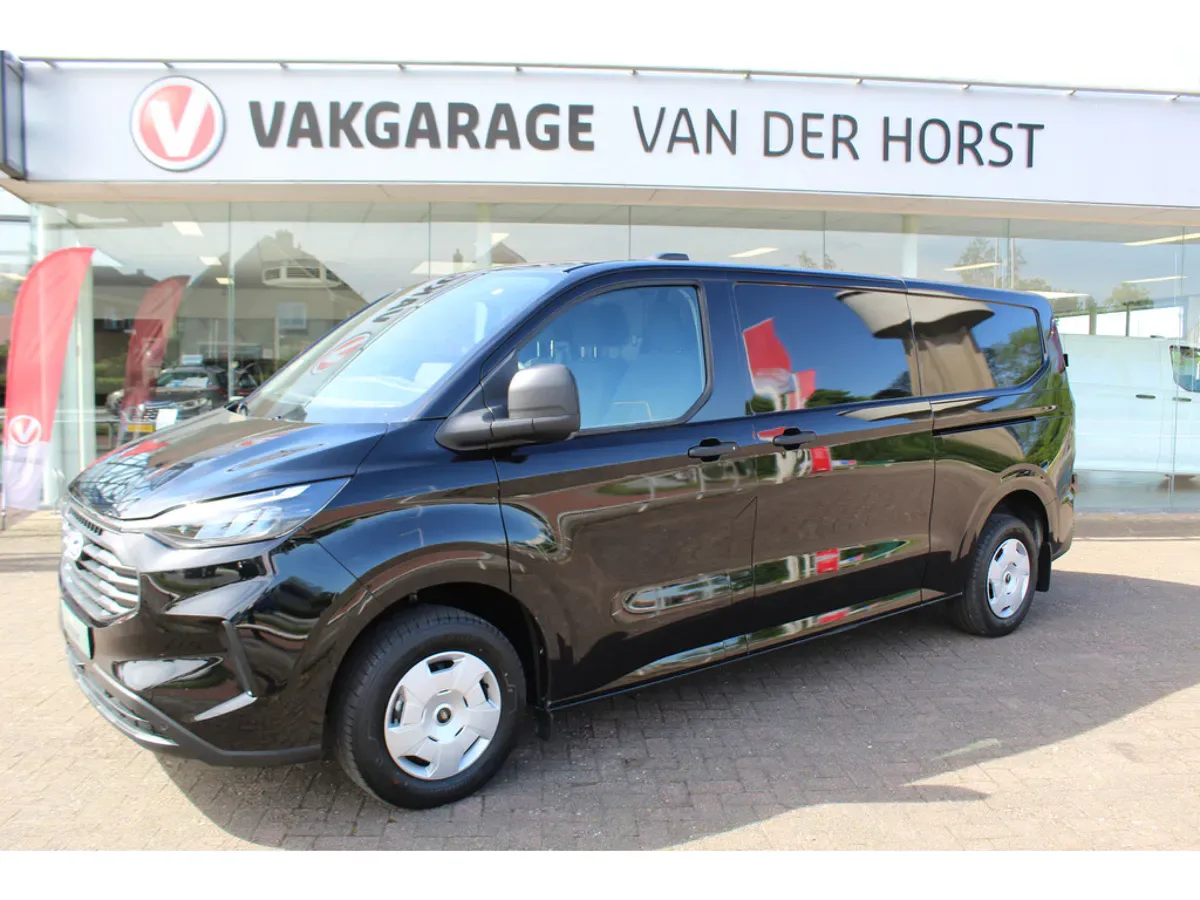 Ford Transit Custom (2024) — foto 1