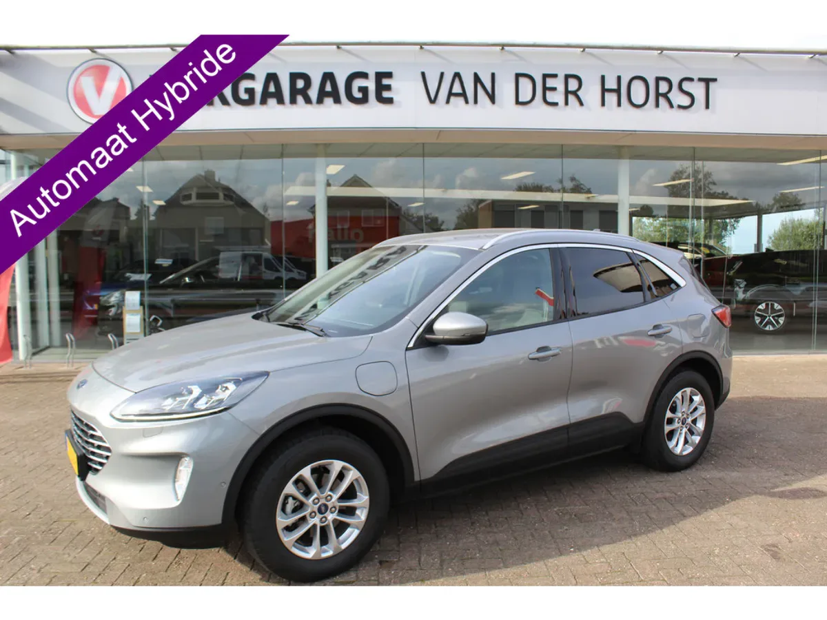 Ford Kuga (2023) — foto 1