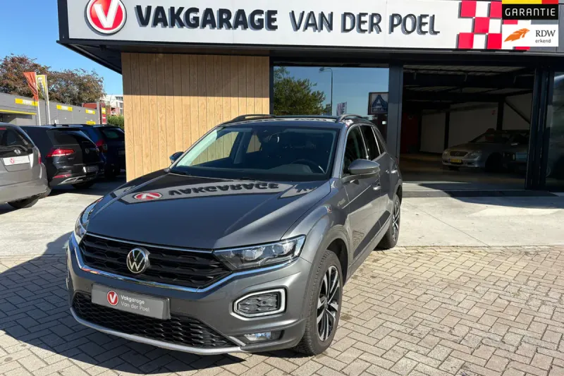Volkswagen T-Roc (2021)