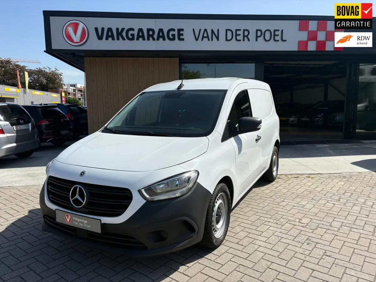 Mercedes-Benz Citan (2023) — foto 1
