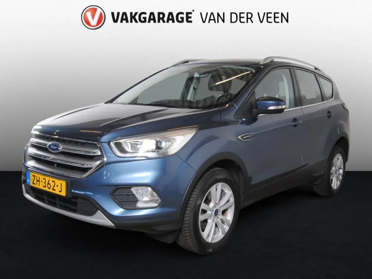 Ford Kuga (2019) — foto 1