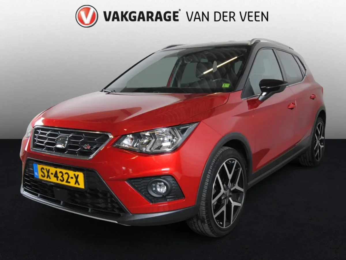 SEAT Arona (2018) — foto 1
