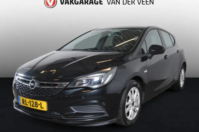 Opel Astra (2016)