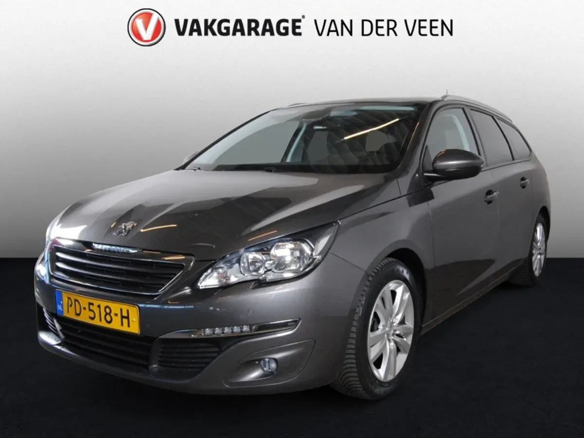 Peugeot 308 (2017) — foto 1