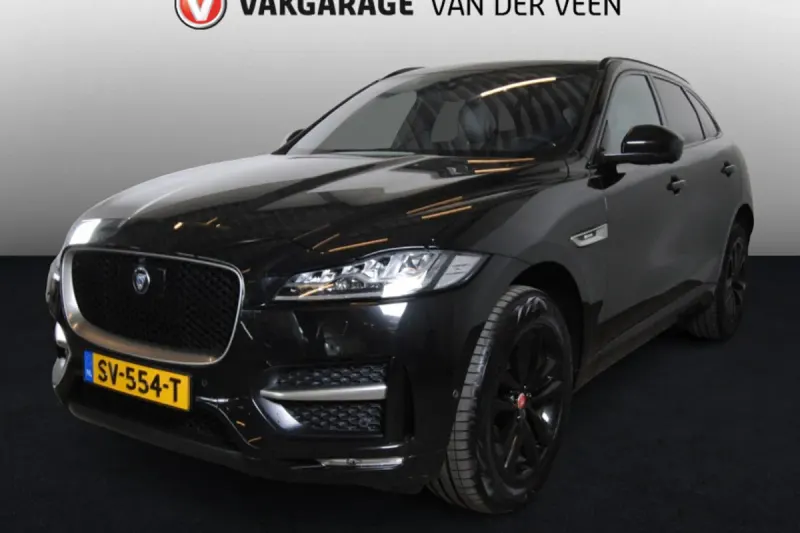 Jaguar F-Pace (2016)