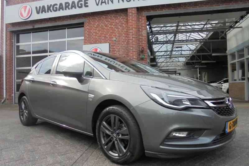 Opel Astra (2019)