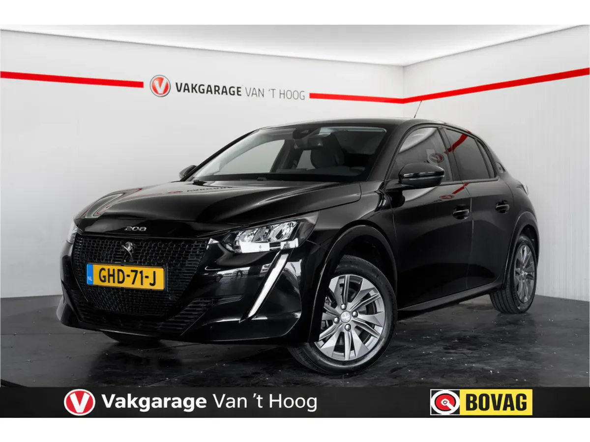 Peugeot e-208 (2023) — foto 1