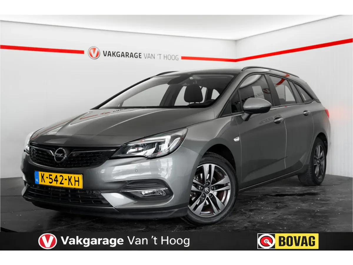 Opel Astra (2021) — foto 1