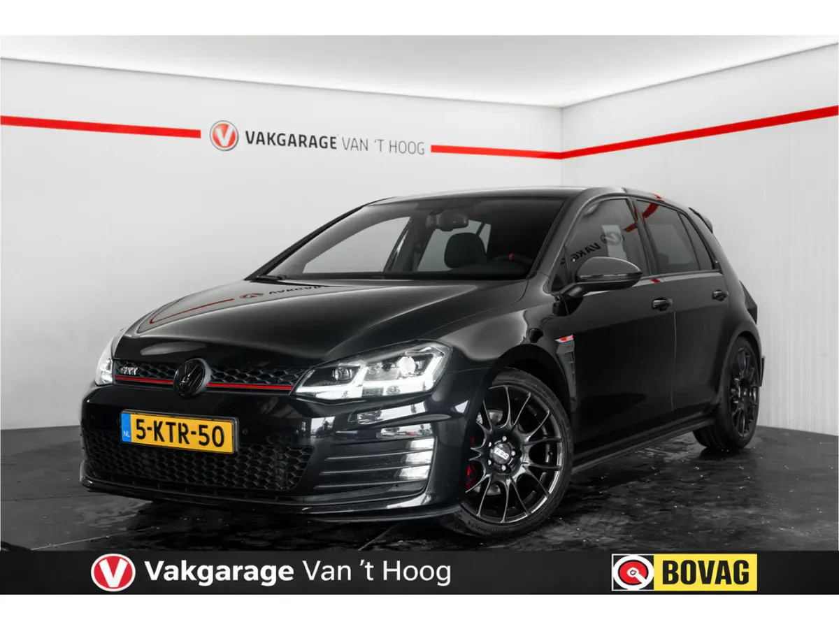 Volkswagen Golf (2013) — foto 1