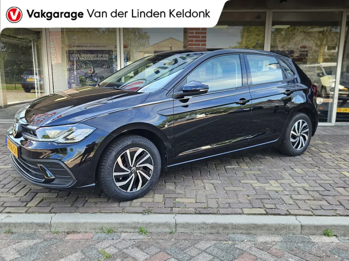 Volkswagen Polo (2022) — foto 1