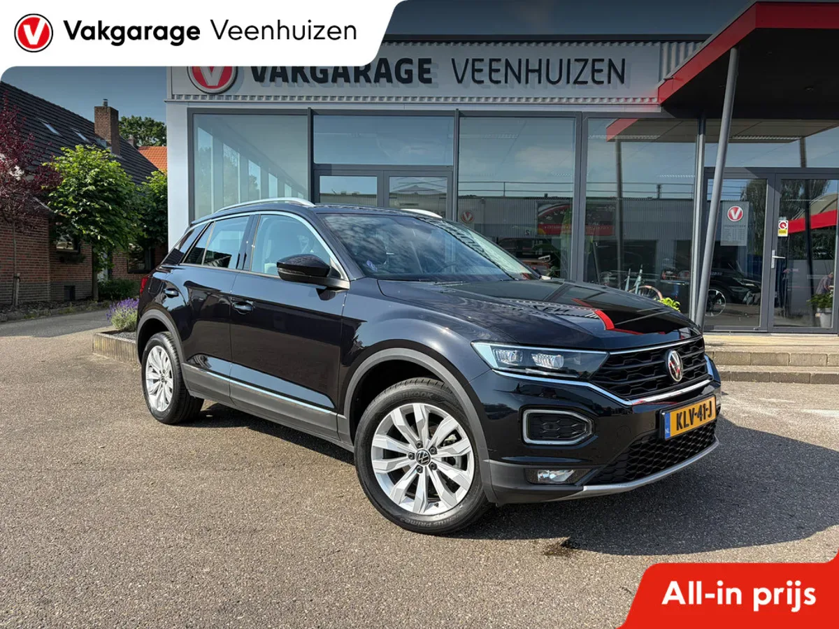 Volkswagen T-Roc (2021) — foto 1