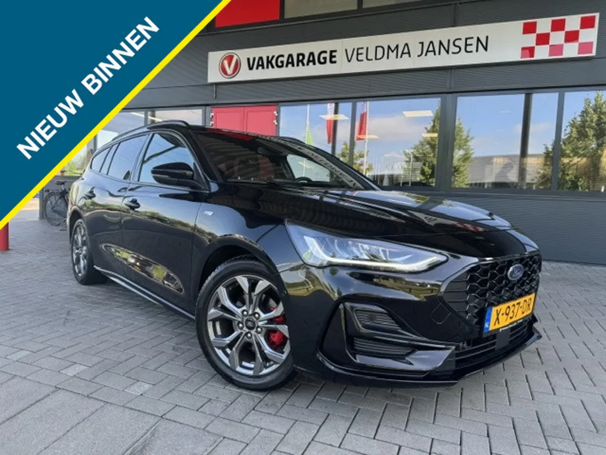 Ford Focus (2023) — foto 1