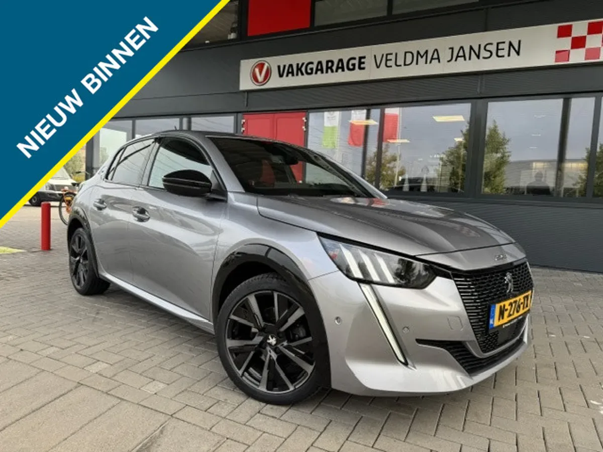 Peugeot 208 (2022) — foto 1