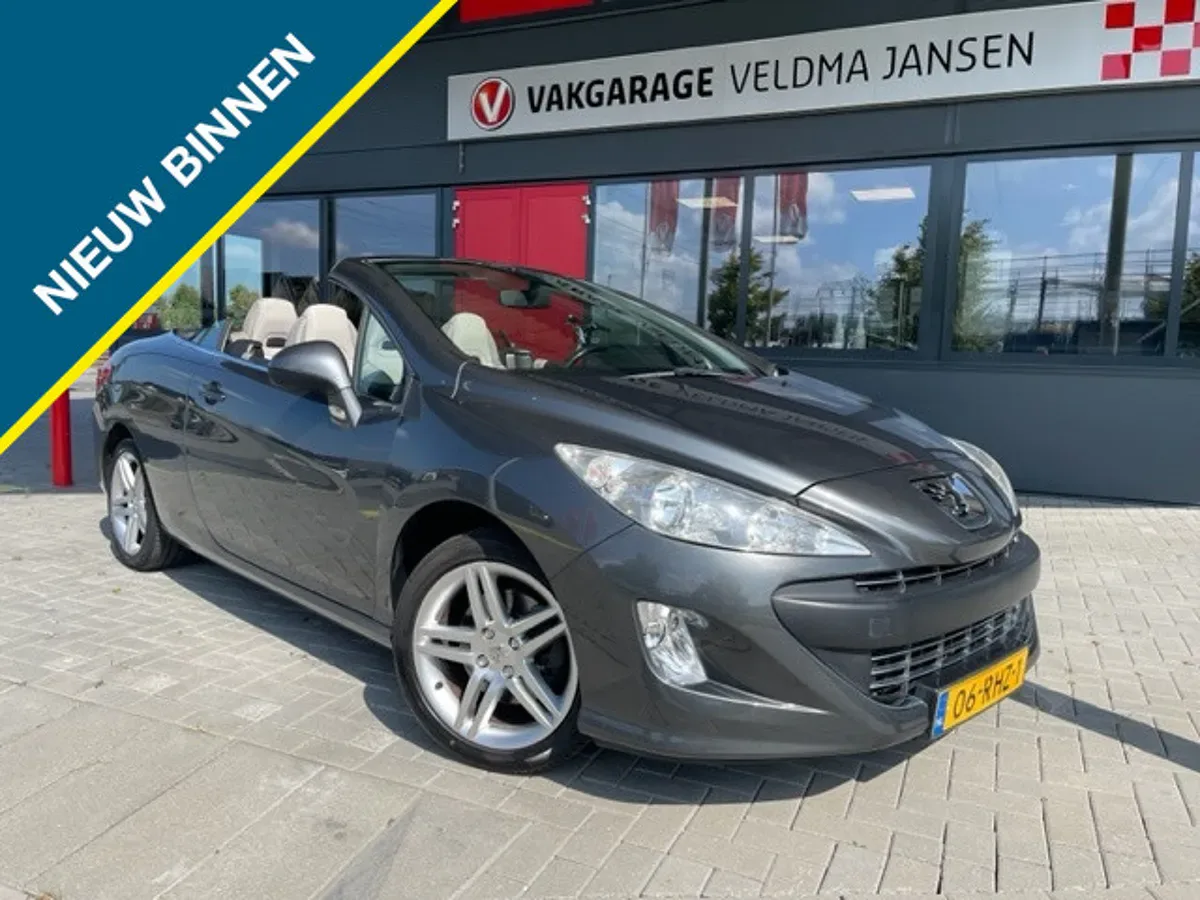 Peugeot 308 (2011) — foto 1