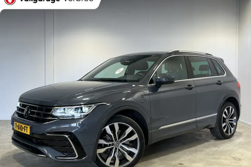 Volkswagen Tiguan (2023)