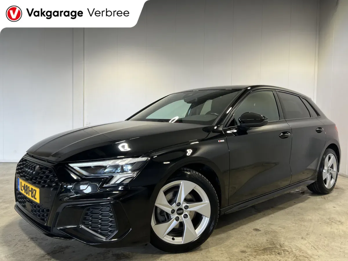 Audi A3 (2021) — foto 1