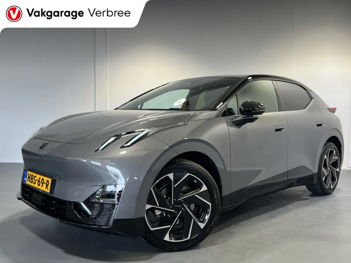 Lynk & Co 02 (2025) — foto 1