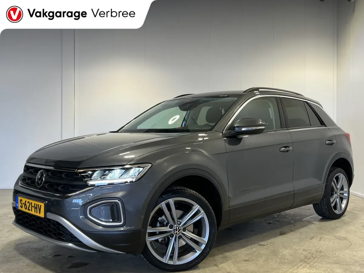 Volkswagen T-Roc (2022) — foto 1