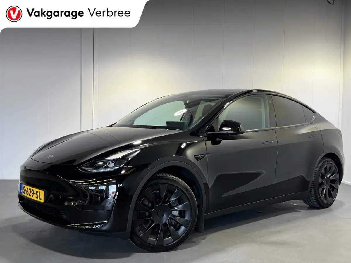 Tesla Model Y (2023) — foto 1