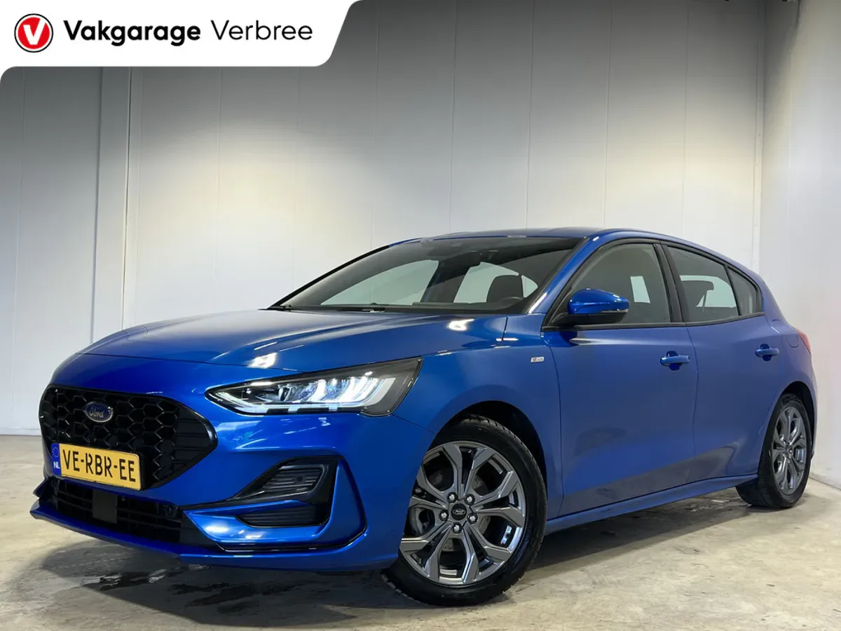 Ford Focus (2023) — foto 1