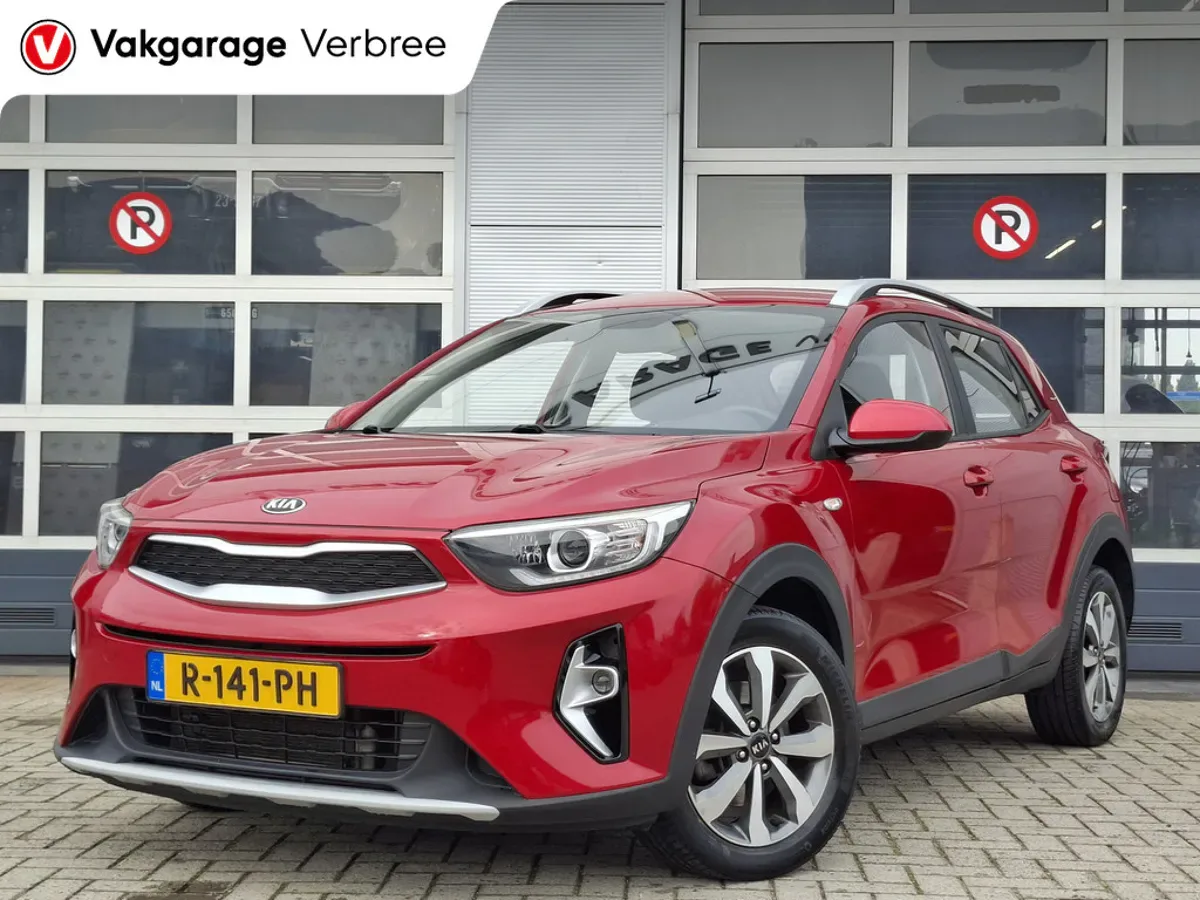 Kia Stonic (2021) — foto 1
