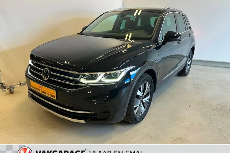 Volkswagen Tiguan (2022)