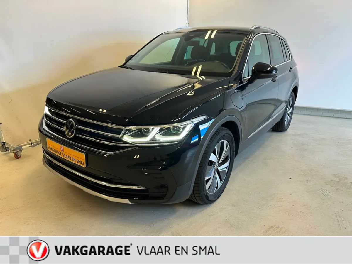 Volkswagen Tiguan (2022) — foto 1