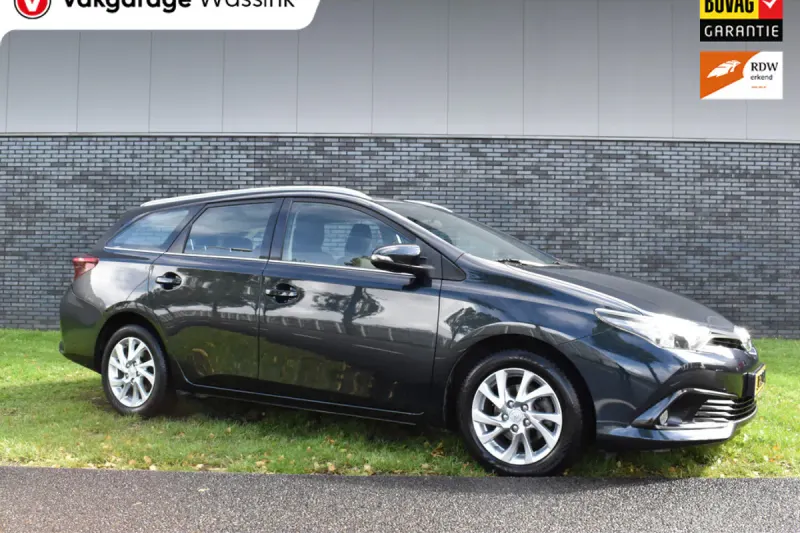 Toyota Auris (2016)