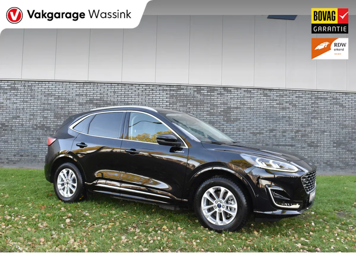Ford Kuga (2021) — foto 1
