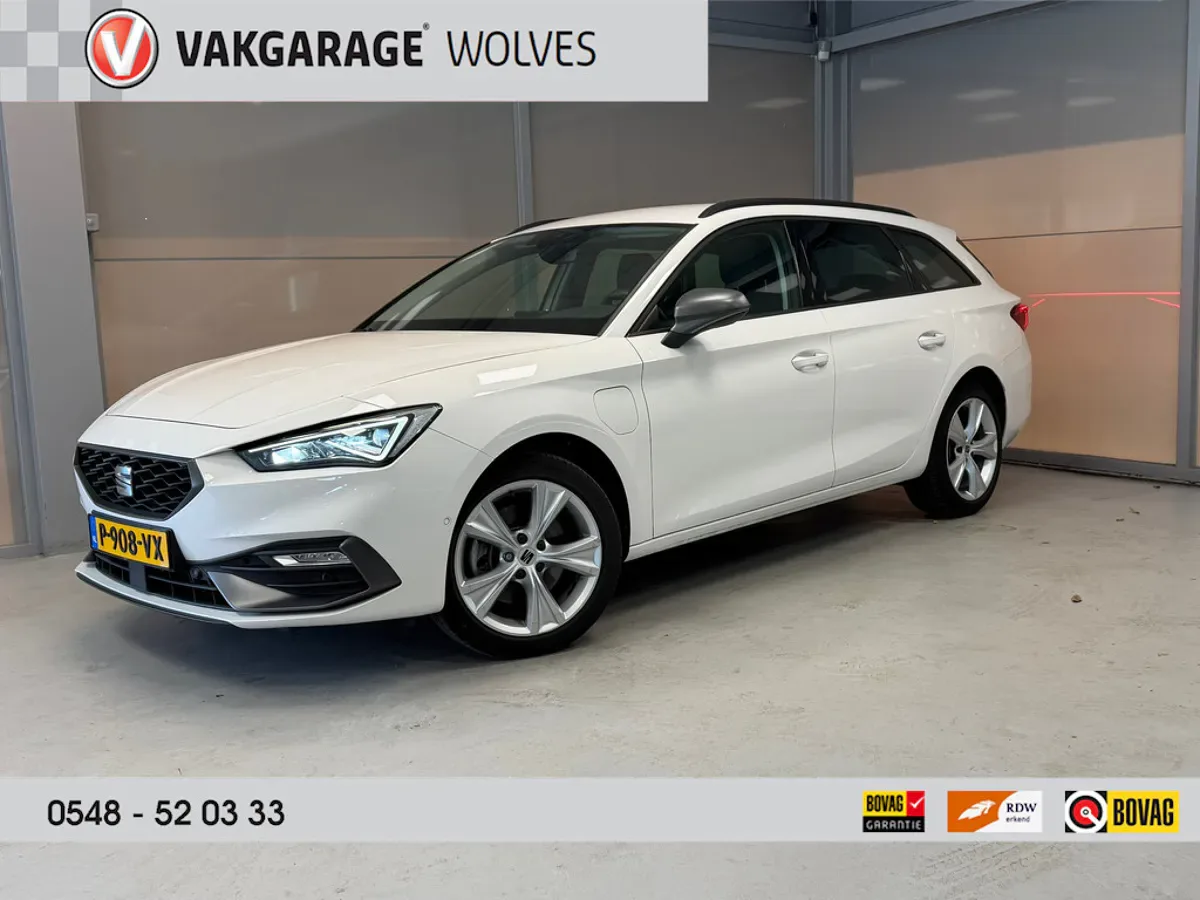 SEAT Leon Sportstourer (2021) — foto 1
