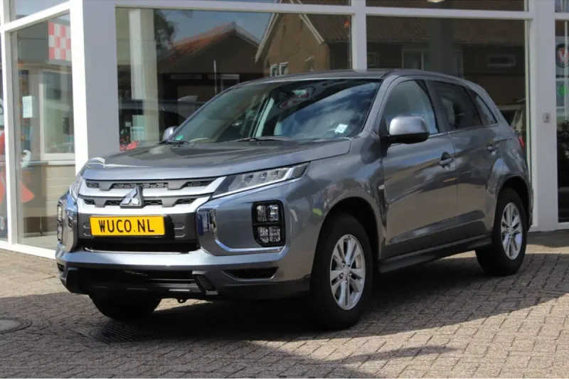 Mitsubishi ASX (2021)