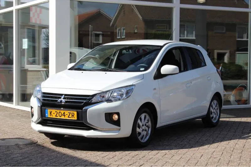 Mitsubishi Space Star (2021)