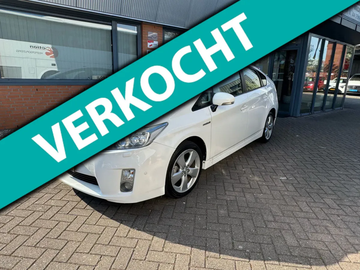 Toyota Prius (2011) — foto 1