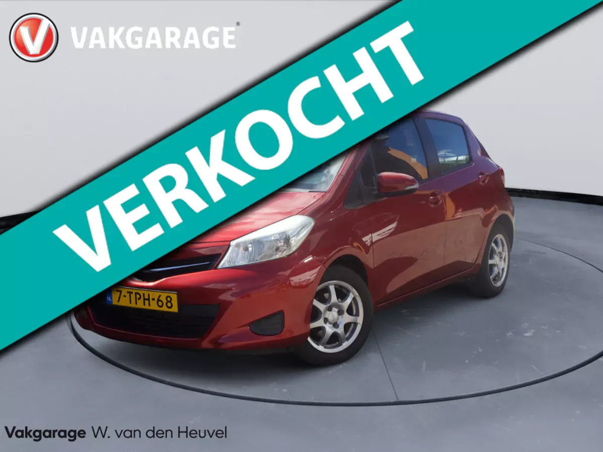 Toyota Yaris (2014) — foto 1