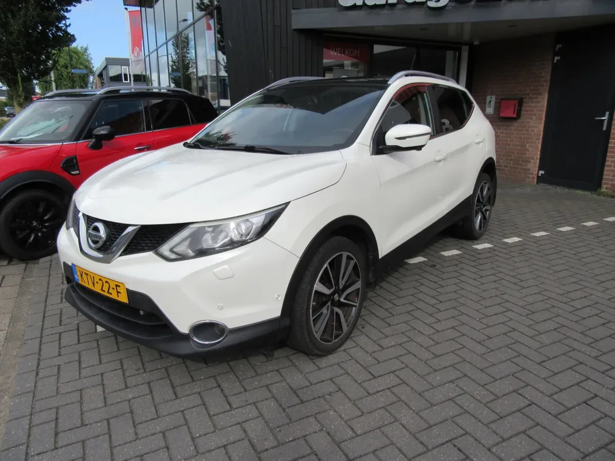 Nissan Qashqai (2015) — foto 1