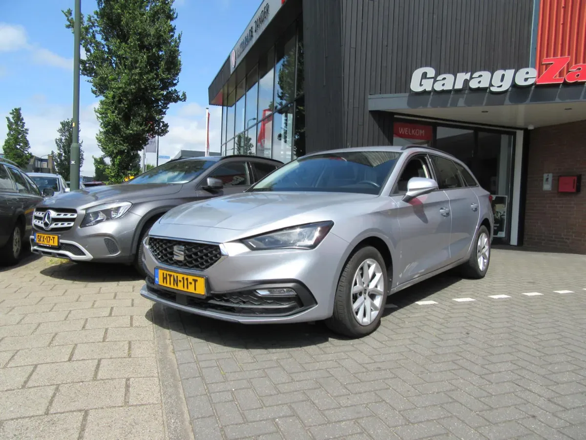 SEAT Leon Sportstourer (2022) — foto 1