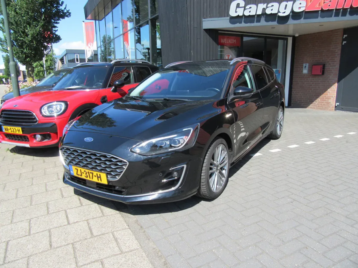 Ford Focus (2019) — foto 1