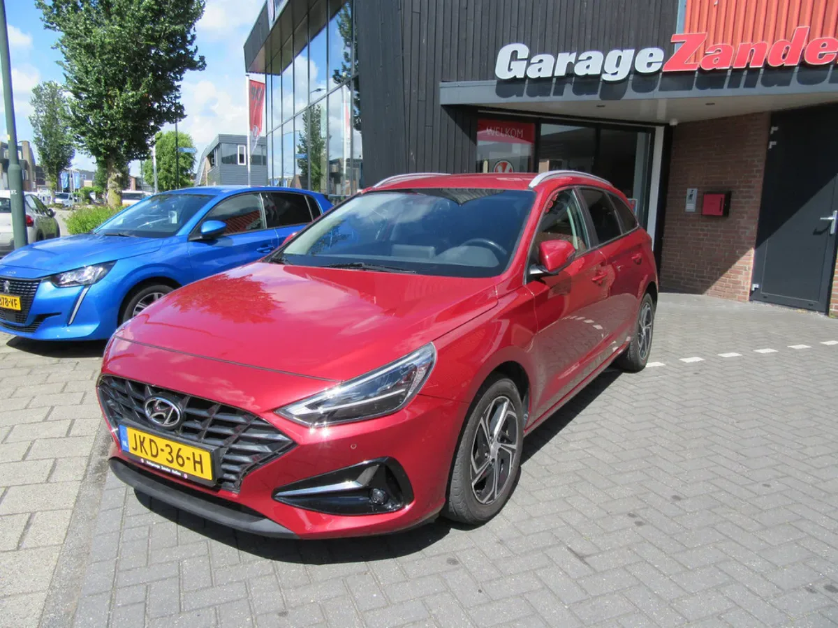 Hyundai i30 (2021) — foto 1