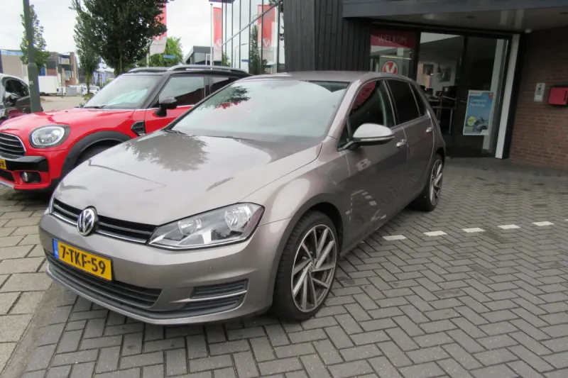 Volkswagen Golf (2014)