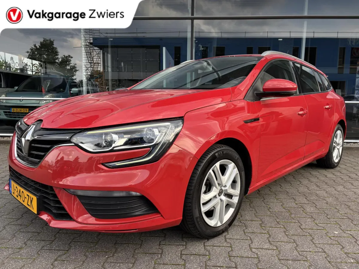 Renault Mégane (2020) — foto 1
