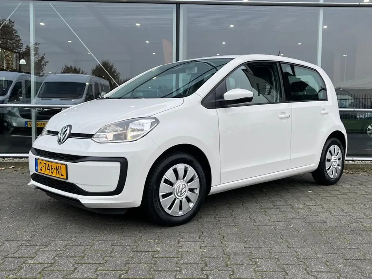 Volkswagen Up! (2019) — foto 1