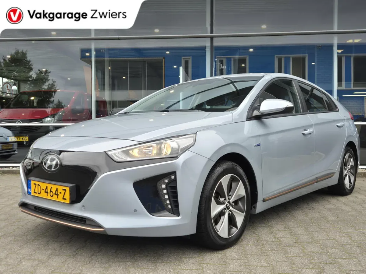 Hyundai Ioniq (2019) — foto 1