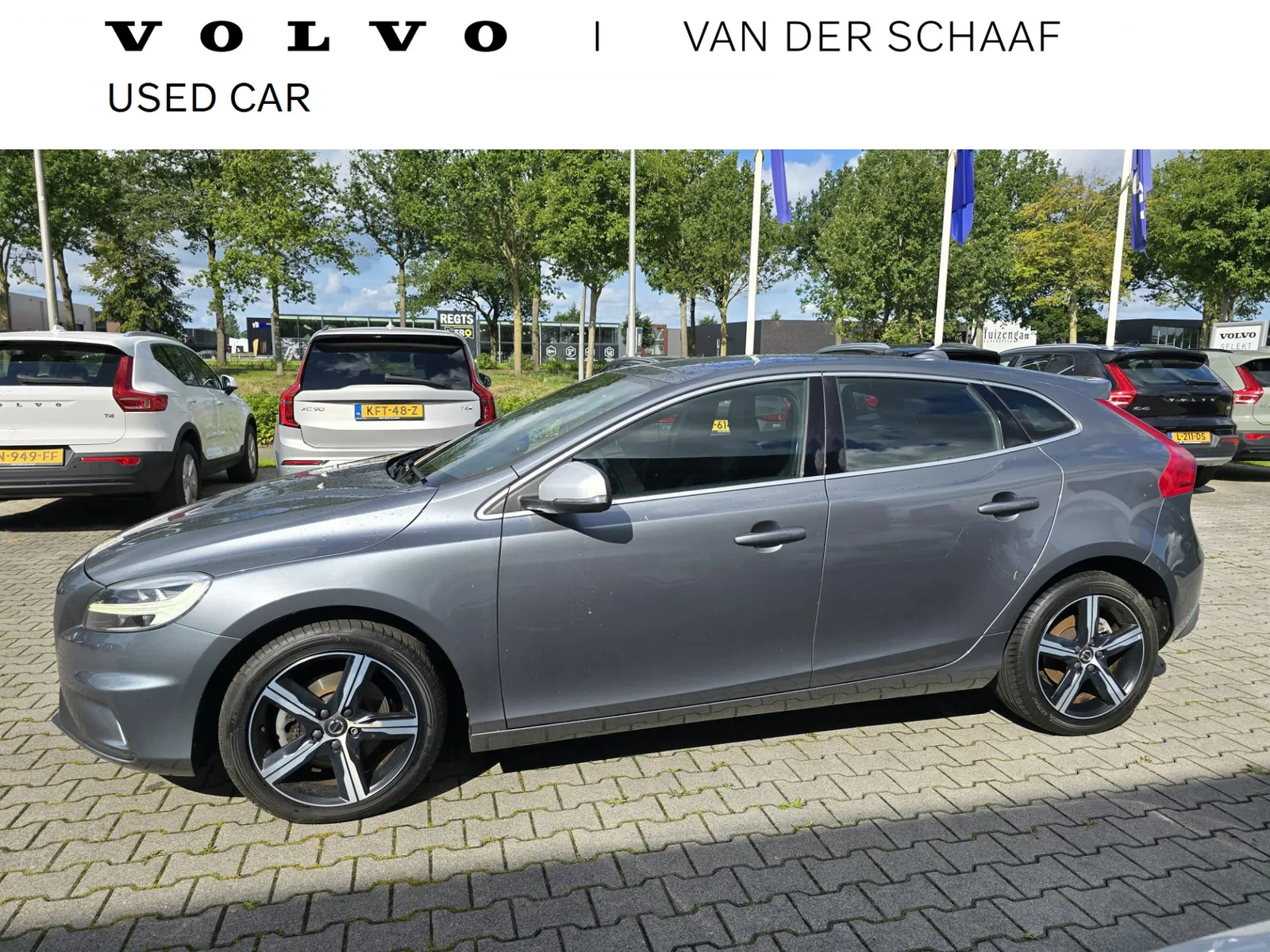 Volvo V40 (2018) — foto 1